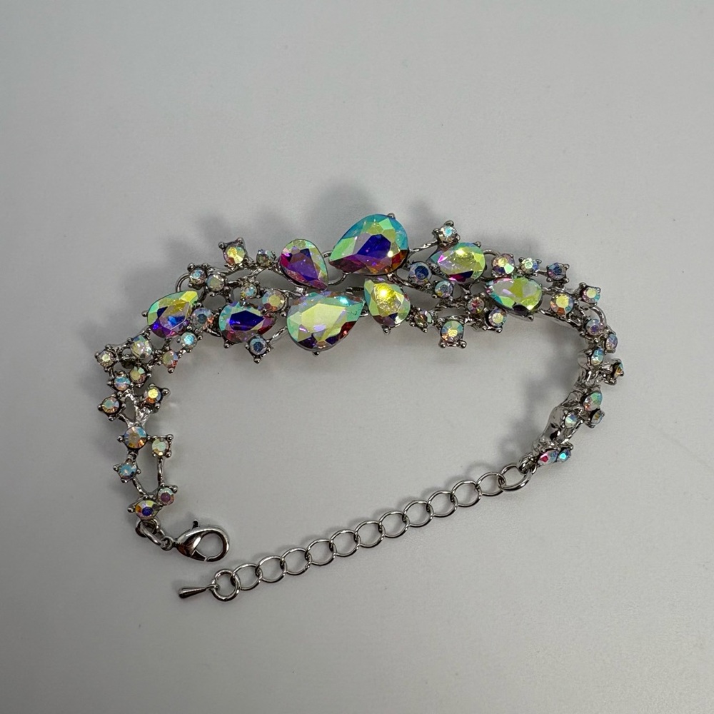 Aurorus borealis Crystal Rhinestone Teardrop Bridal Party Silver Tone Bracelet